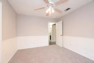 9130 Kirkleigh St, Spring, TX 77379 - Photo 19