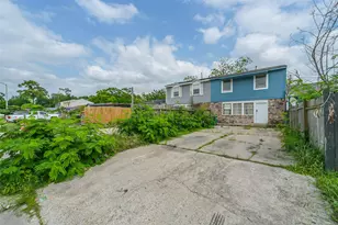 9710 Galaxy St, Houston, TX 77078 - Photo 5