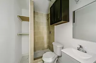 9710 Galaxy St, Houston, TX 77078 - Photo 25