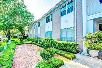 2701 Bellefontaine Street #B3, Houston, TX 77025 - Photo 3