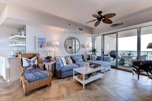801 E Beach Dr, Galveston, TX 77550 - Photo 3