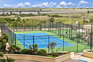 801 E Beach Dr, Galveston, TX 77550 - Photo 23