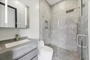 2610 Westgrove Ln, Houston, TX 77027 - Photo 43