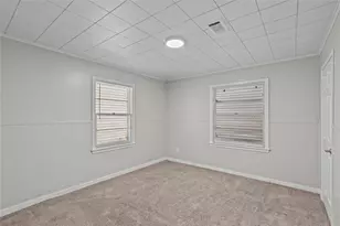 1916 N Logan St, Texas City, TX 77590 - Photo 15