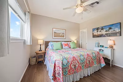 3930 Navarro Drive, Galveston, TX 77554 - Photo 21