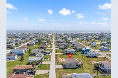 3930 Navarro Drive, Galveston, TX 77554 - Photo 39