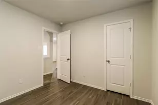 2245 Onyx Ln, Conroe, TX 77301 - Photo 5