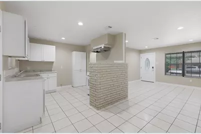 10011 Aves Street, Houston, TX 77034 - Photo 3