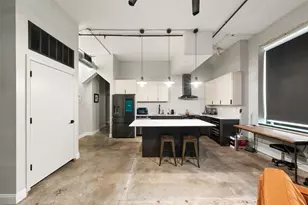 705 Main St NW, Houston, TX 77002 - Photo 3