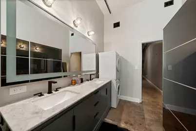 705 Main St NW #404, Houston, TX 77002 - Photo 17