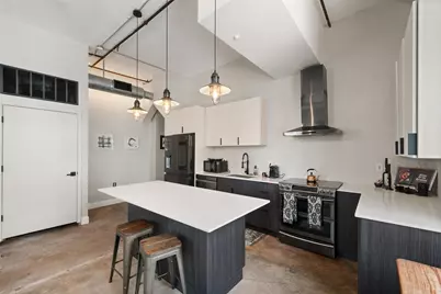 705 Main St NW #404, Houston, TX 77002 - Photo 9