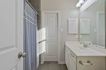 227 Biltmore Loop, Montgomery, TX 77316 - Photo 13