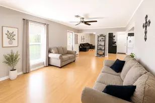 670 Fawn Dr, Houston, TX 77015 - Photo 13