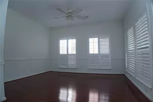 13714 Pear Woods Ct, Houston, TX 77059 - Photo 3