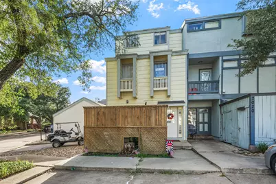 2019 Lakewood Court, Willis, TX 77318 - Photo 3