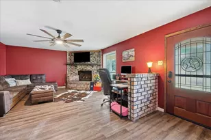 2851 Johnnie St, Orange, TX 77630 - Photo 9