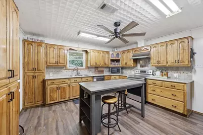 2851 Johnnie Street, Orange, TX 77630 - Photo 15