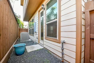 8622 Cedar Plains Lane, Houston, TX 77080 - Photo 23