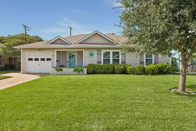 126 Dolphin, Galveston, TX 77550 - Photo 1