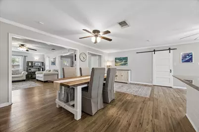 126 Dolphin, Galveston, TX 77550 - Photo 5
