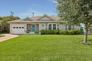 126 Dolphin, Galveston, TX 77550 - Photo 1