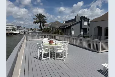 3421 Jolly Roger, Galveston, TX 77554 - Photo 7