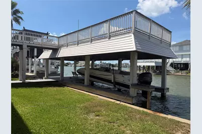 3421 Jolly Roger, Galveston, TX 77554 - Photo 3