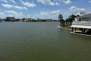 3421 Jolly Roger, Galveston, TX 77554 - Photo 5