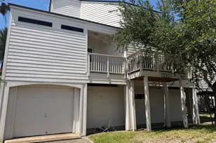 3421 Jolly Roger, Galveston, TX 77554 - Photo 27