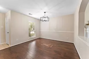 2419 Colonial Springs Ln, Spring, TX 77386 - Photo 5