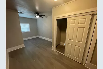 6139 Belcrest Street, Houston, TX 77033 - Photo 13