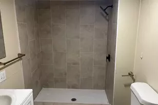 6139 Belcrest St, Houston, TX 77033 - Photo 27