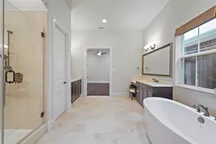 191 McGoey Cir, Shenandoah, TX 77384 - Photo 15