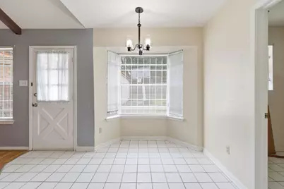 303 N Forest Boulevard, Houston, TX 77090 - Photo 13