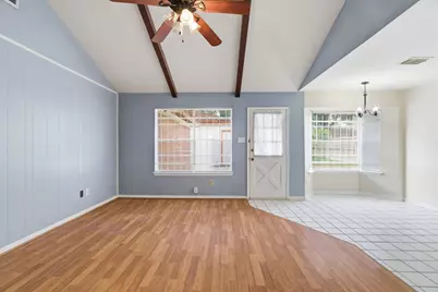 303 N Forest Boulevard, Houston, TX 77090 - Photo 17