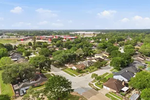 303 N Forest Blvd, Houston, TX 77090 - Photo 35