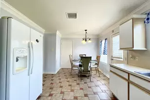 12811 Smokey Pass Cir, Houston, TX 77038 - Photo 13