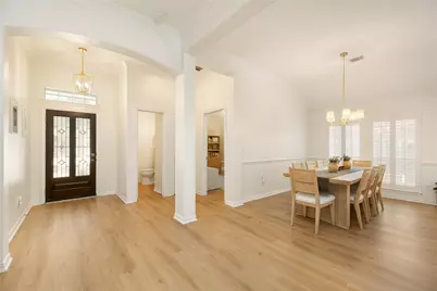 12922 Coopers Hawk Drive, Houston, TX 77044 - Photo 5