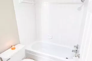 9707 Richmond Ave, Houston, TX 77042 - Photo 11