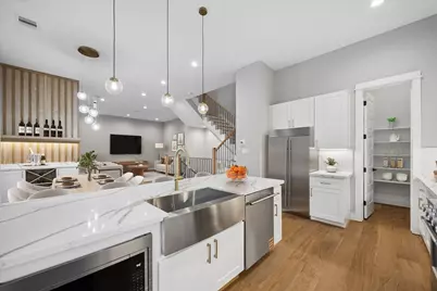 1181 W 19th Street, Houston, TX 77008 - Photo 11
