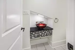 1316 W Dallas St, Houston, TX 77019 - Photo 29