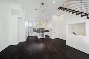 1316 W Dallas St, Houston, TX 77019 - Photo 9