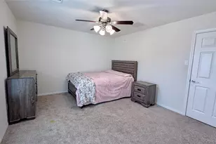 2504 Rosa Rita Dr, League City, TX 77573 - Photo 33