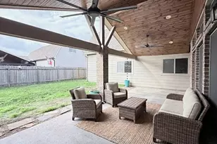 2504 Rosa Rita Dr, League City, TX 77573 - Photo 41