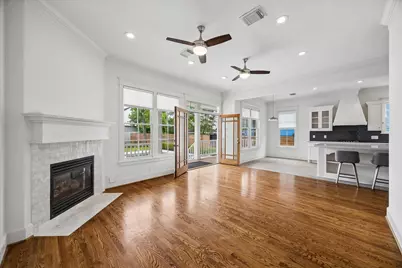 3915 Golf Drive, Houston, TX 77018 - Photo 9