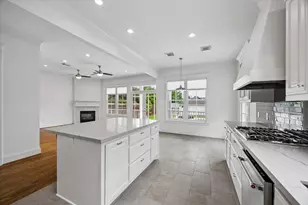 3915 Golf Dr, Houston, TX 77018 - Photo 13