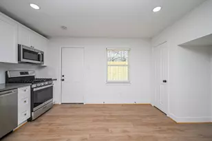 4710 Hershe St, Houston, TX 77020 - Photo 25