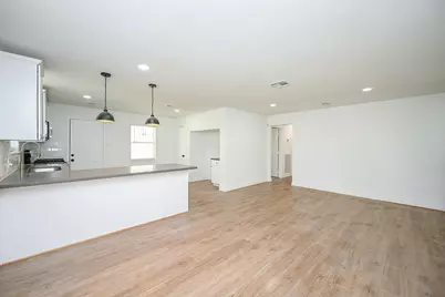 4710 Hershe Street, Houston, TX 77020 - Photo 7