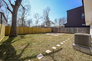 4710 Hershe St, Houston, TX 77020 - Photo 13