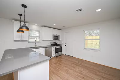 4710 Hershe Street, Houston, TX 77020 - Photo 21